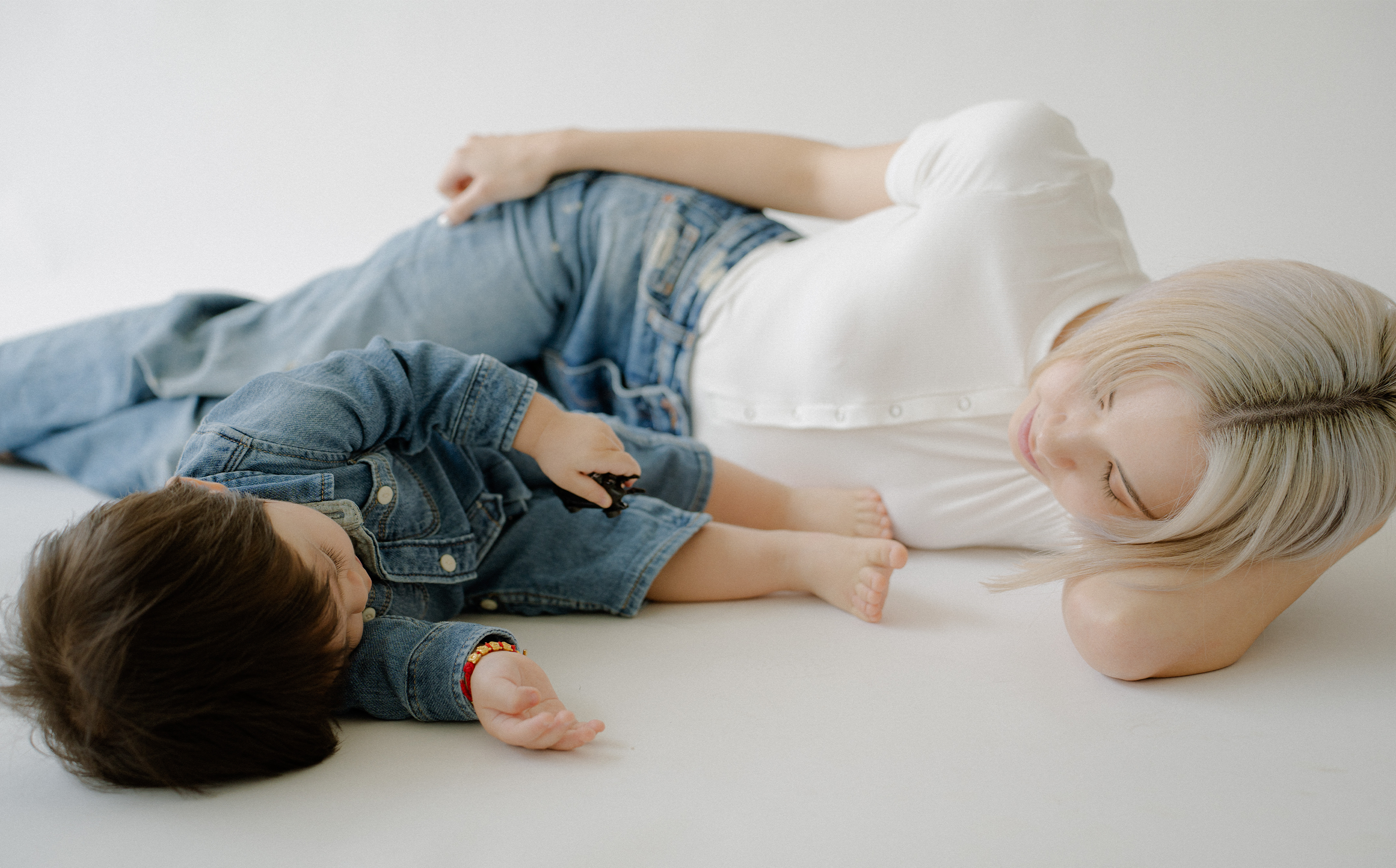A Mother's Journey with Emi and Mochi
