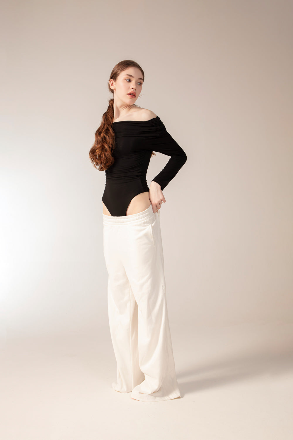 EMBER Body - Black
