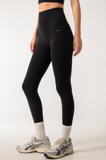 AURA Leggings - Black