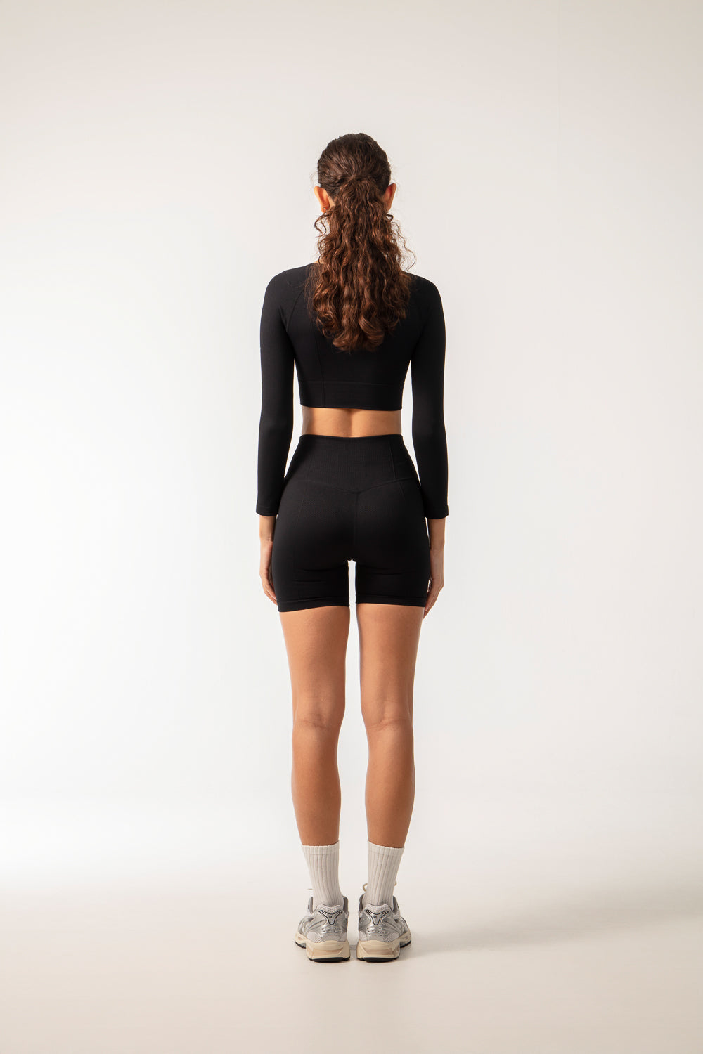TERRA Crop Top - Black