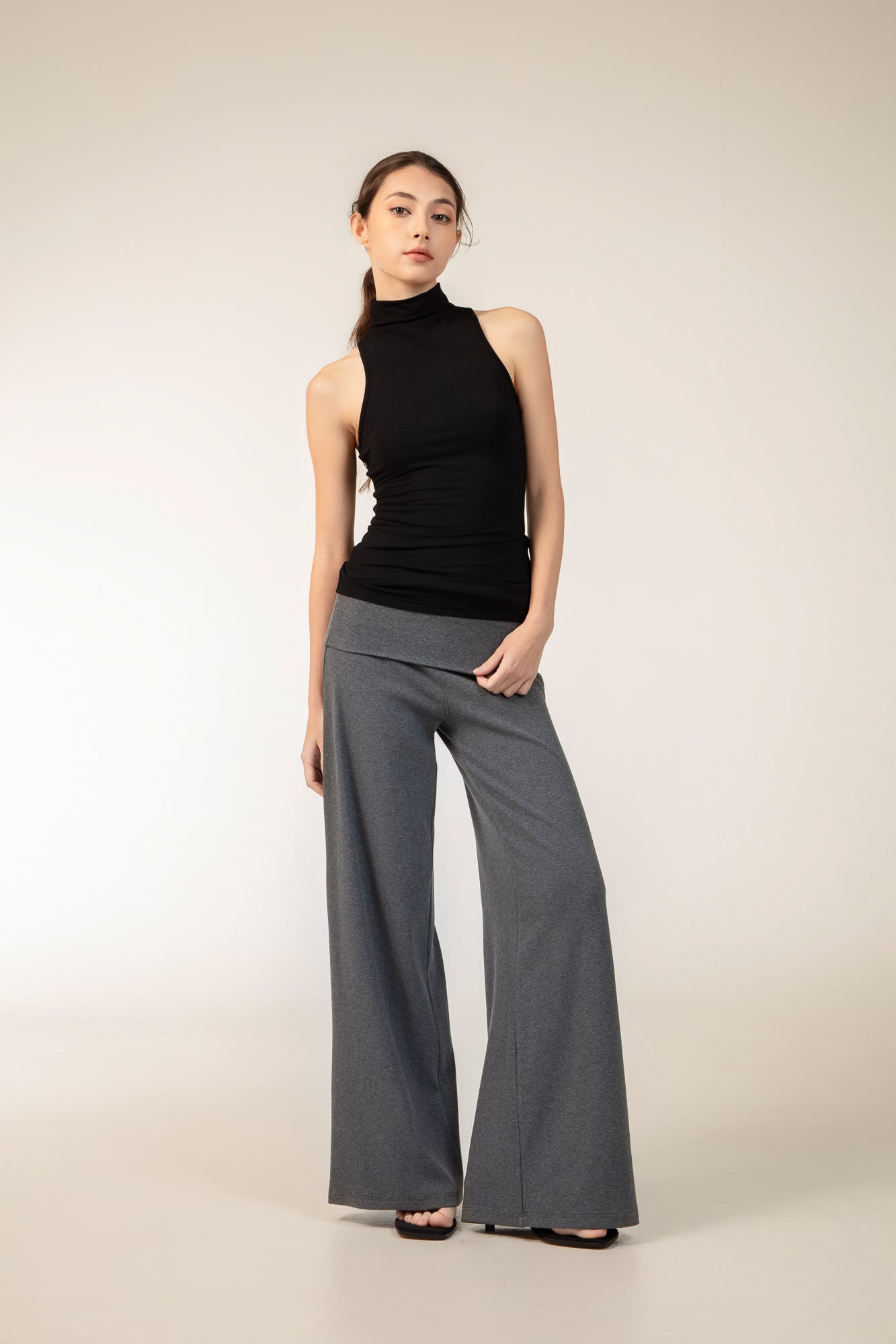 LYSSA Top In Black