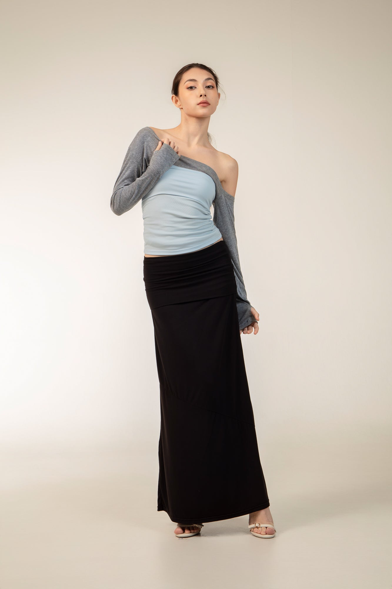 AVERY Top In Baby Blue