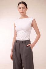 ISLA Top II in White