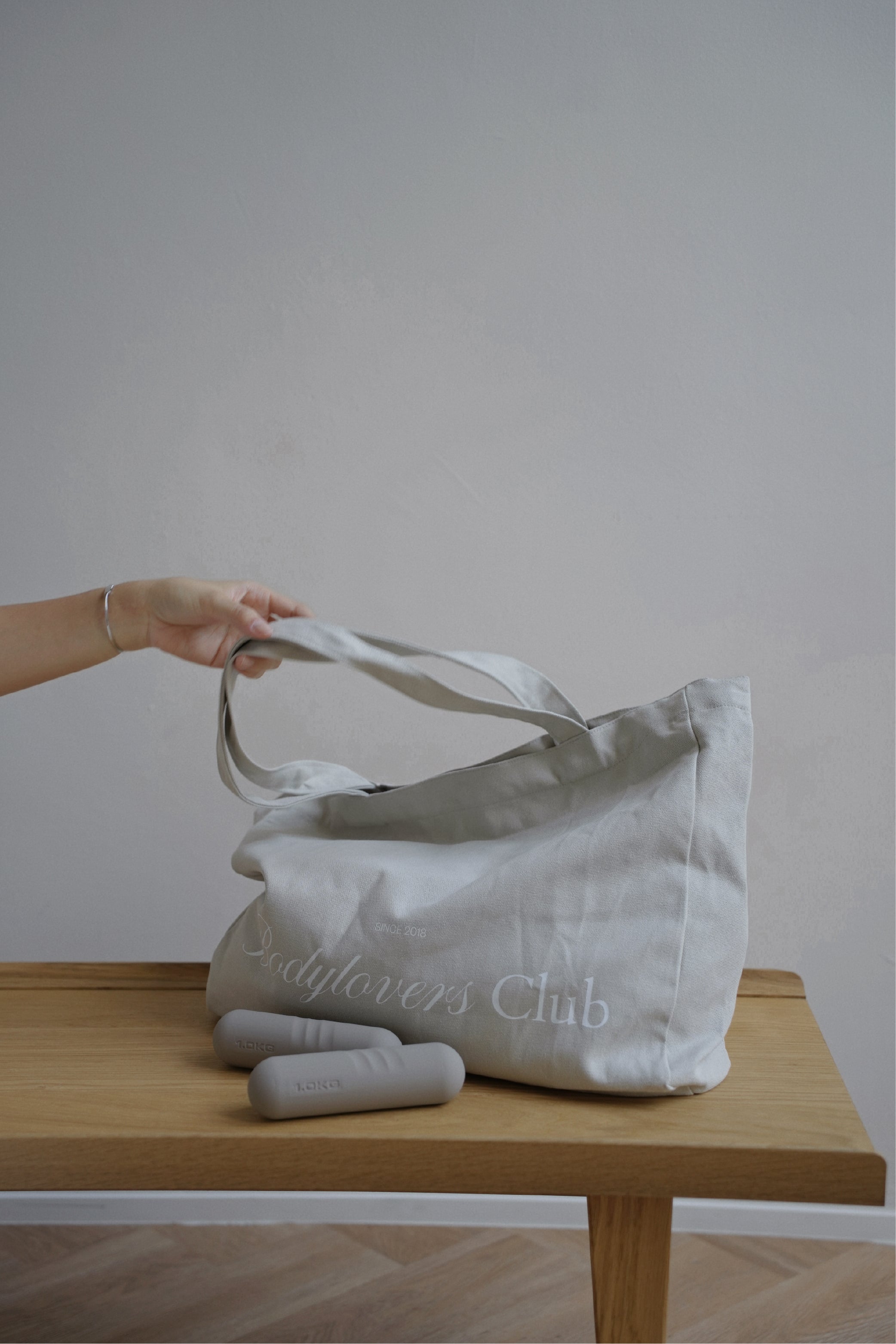 Bodylovers Club Tote Bag in Tan