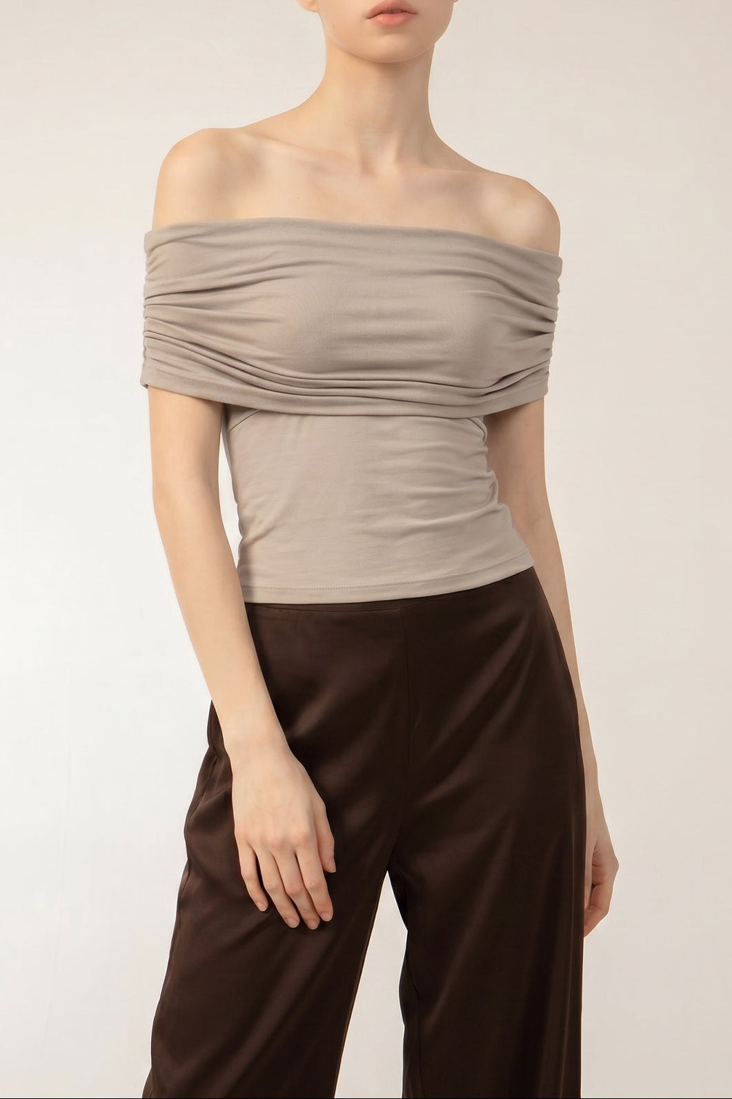 ARELLA Cape in Tan