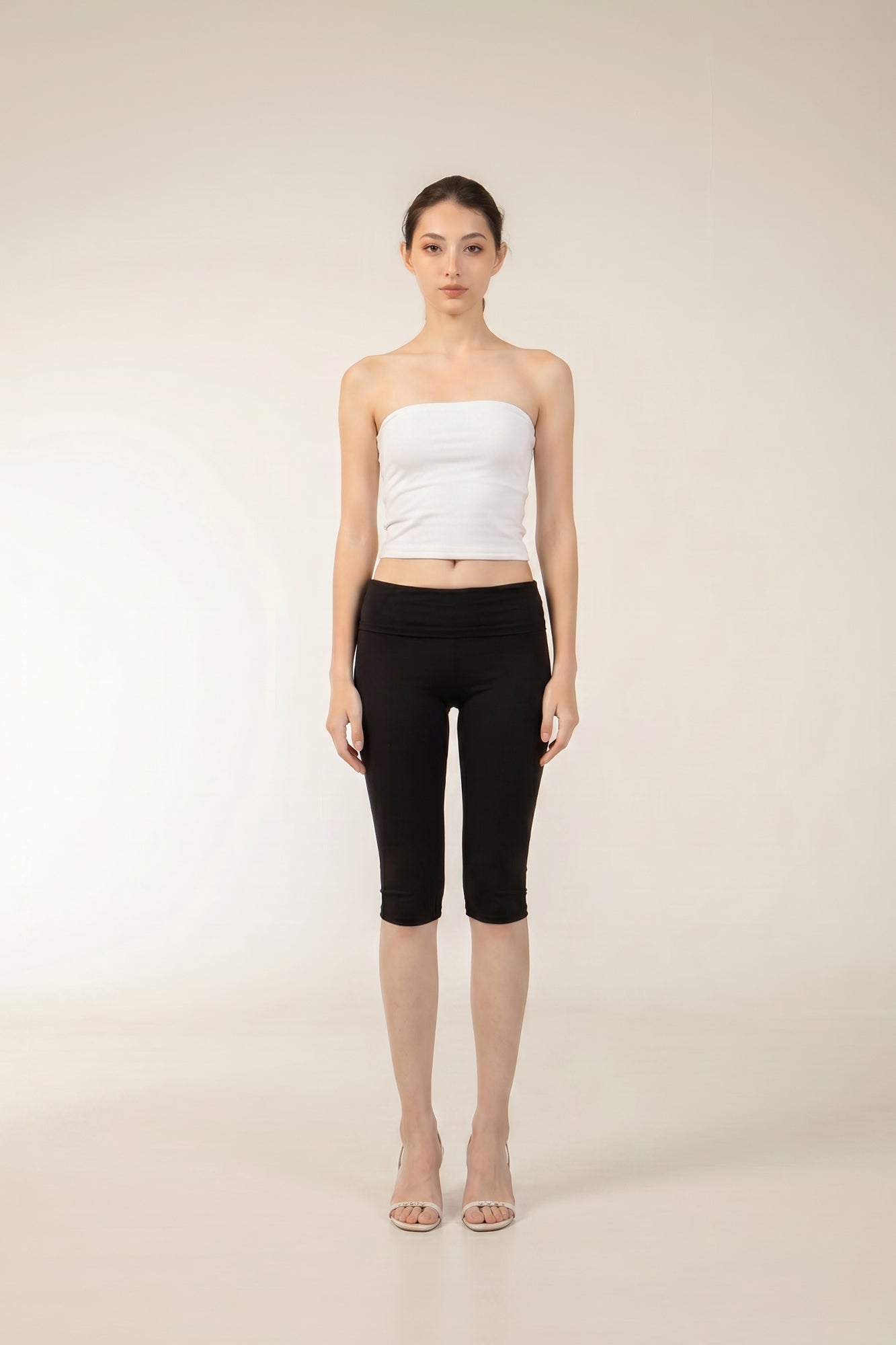 AVERY Top In White