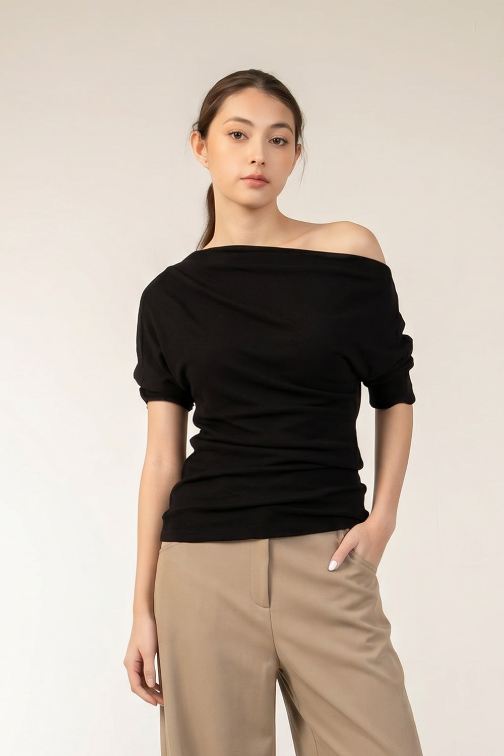 TW Asymmetric Top in Black