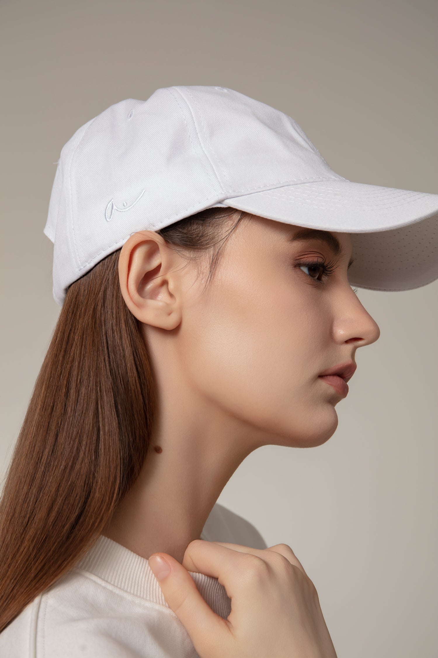 CUSHY Sweatshirt - White