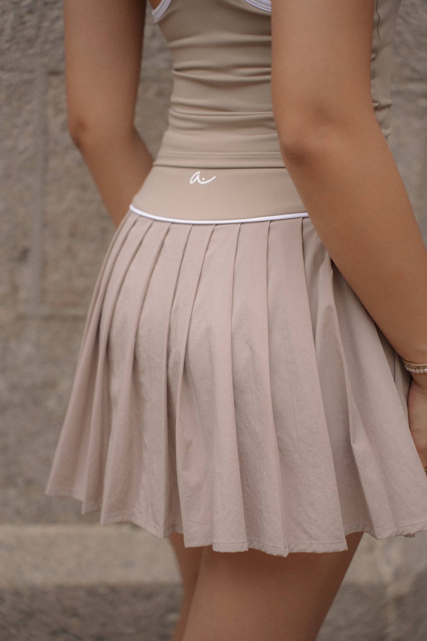 SIDE LINE Pleated Skirt in Tan
