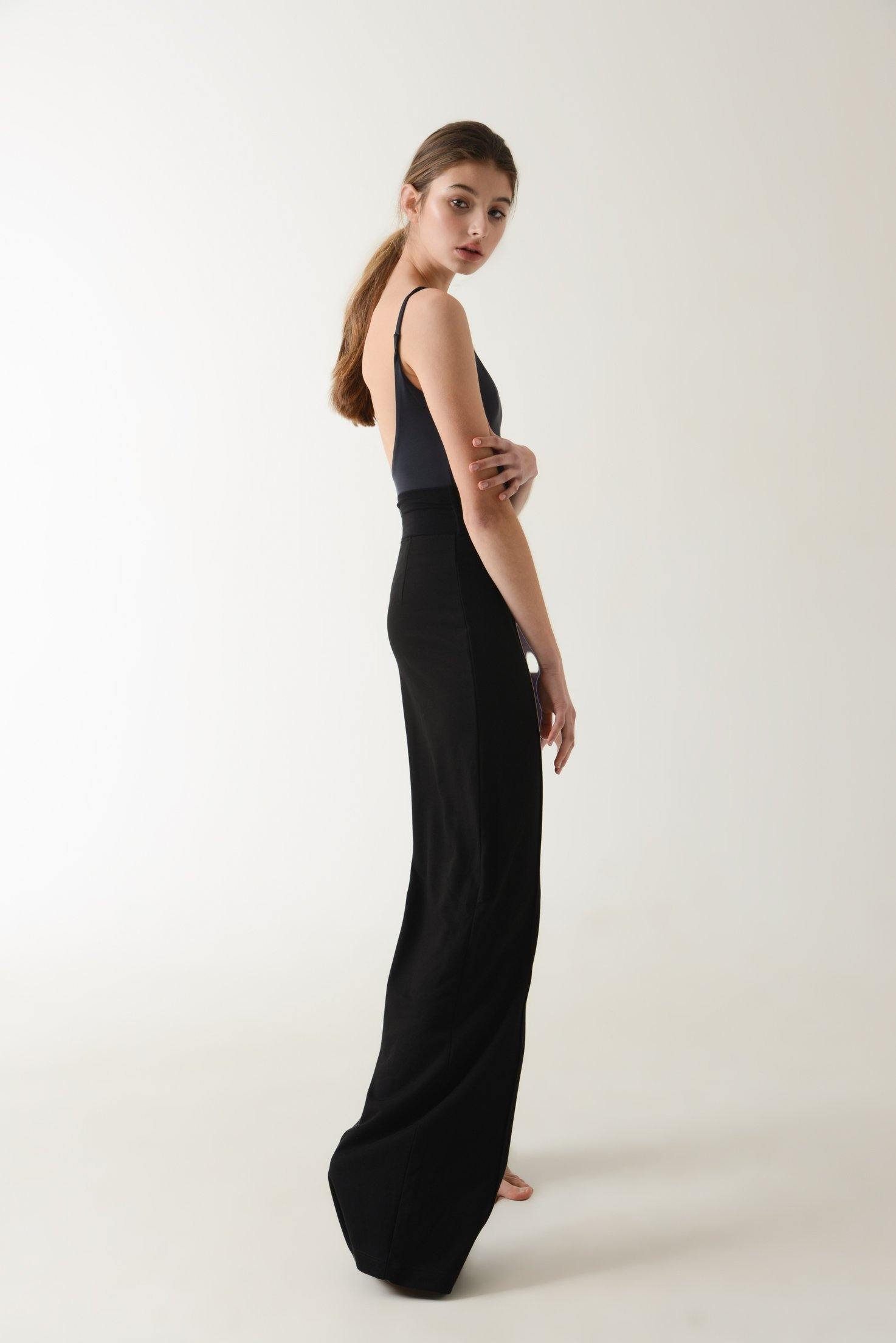 LEO body - Truffle - ANNIBODY