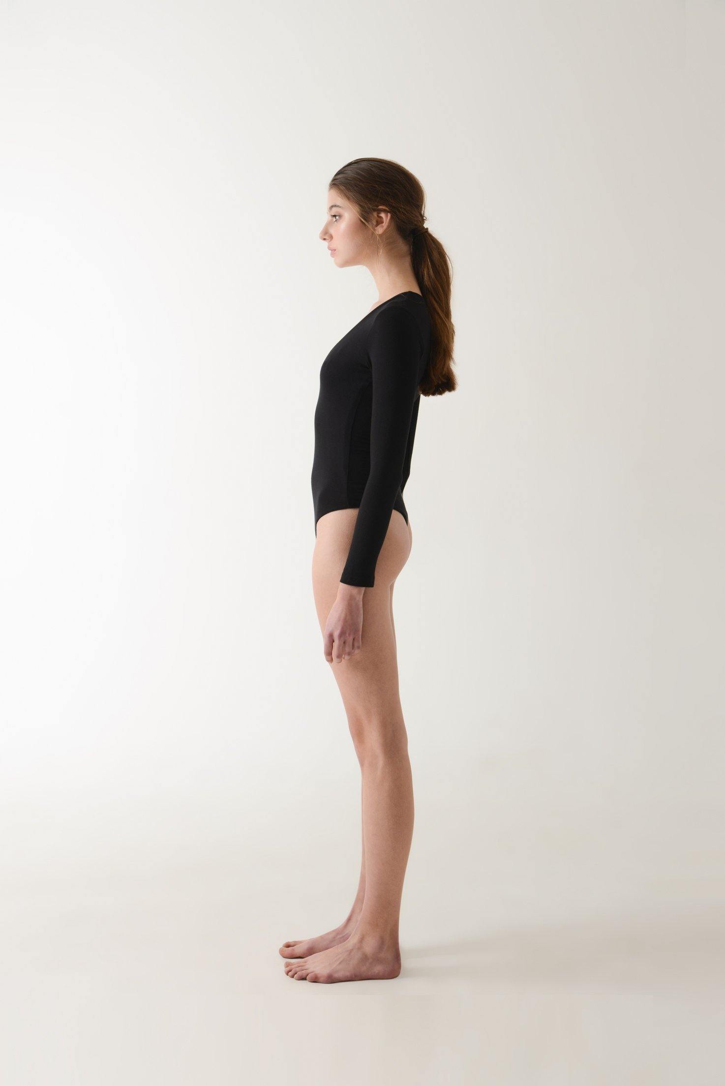 REESE body - Black - ANNIBODY