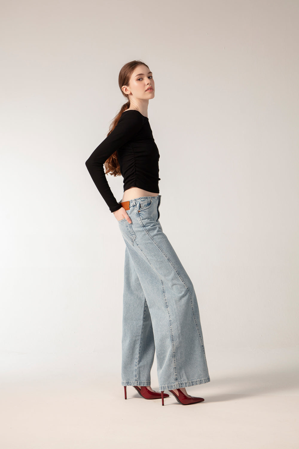 BRIE Top - Black