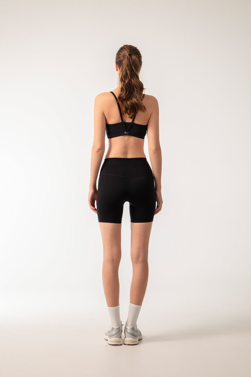 AURA Shorts - Black