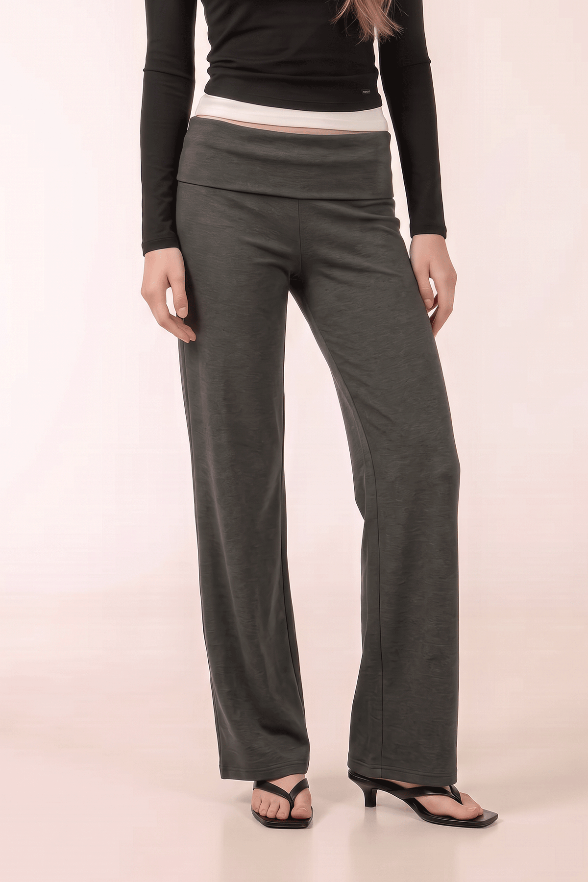 MARGOT Pants In Charcoal