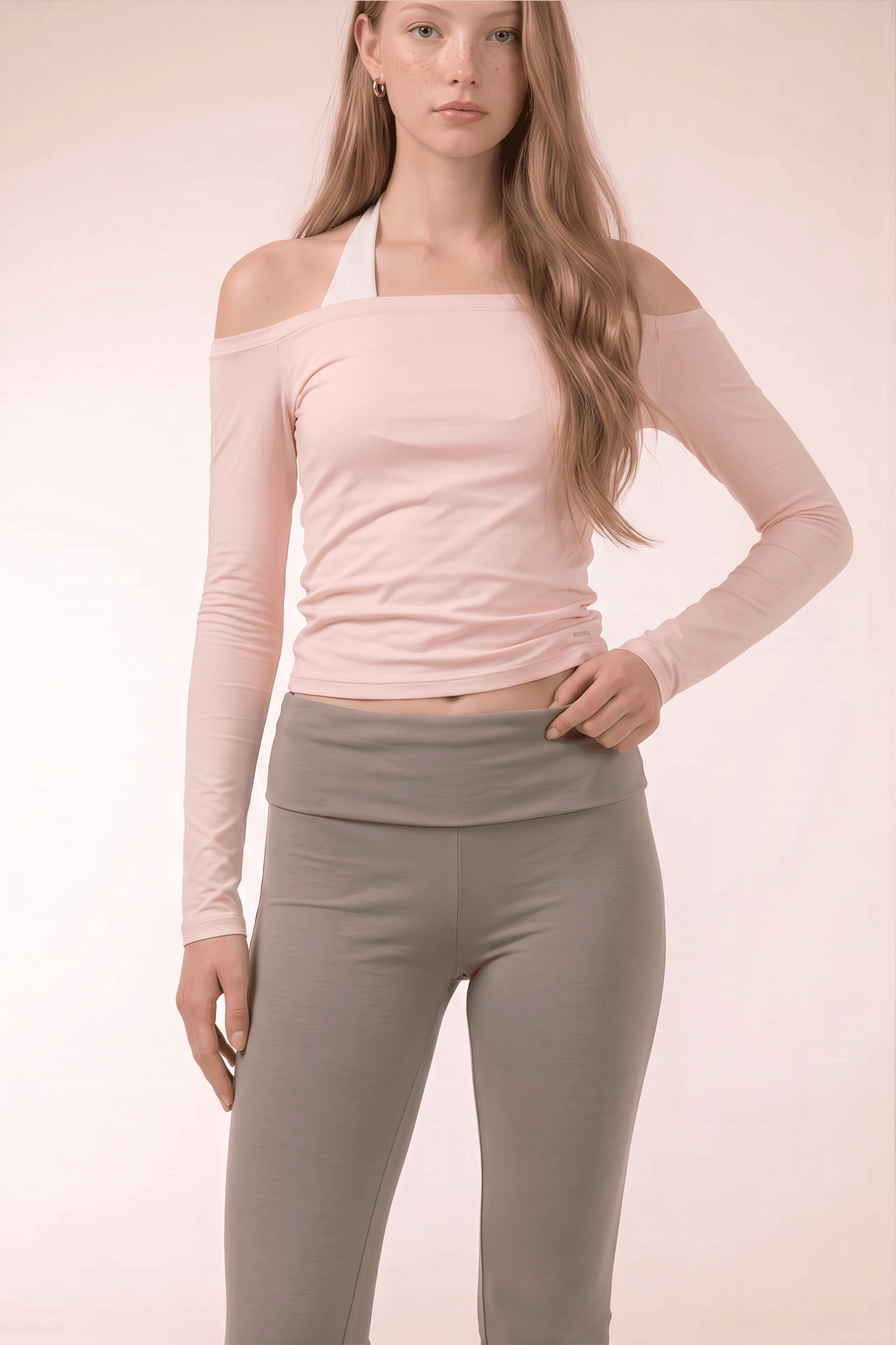 ELLA Capri In Tan