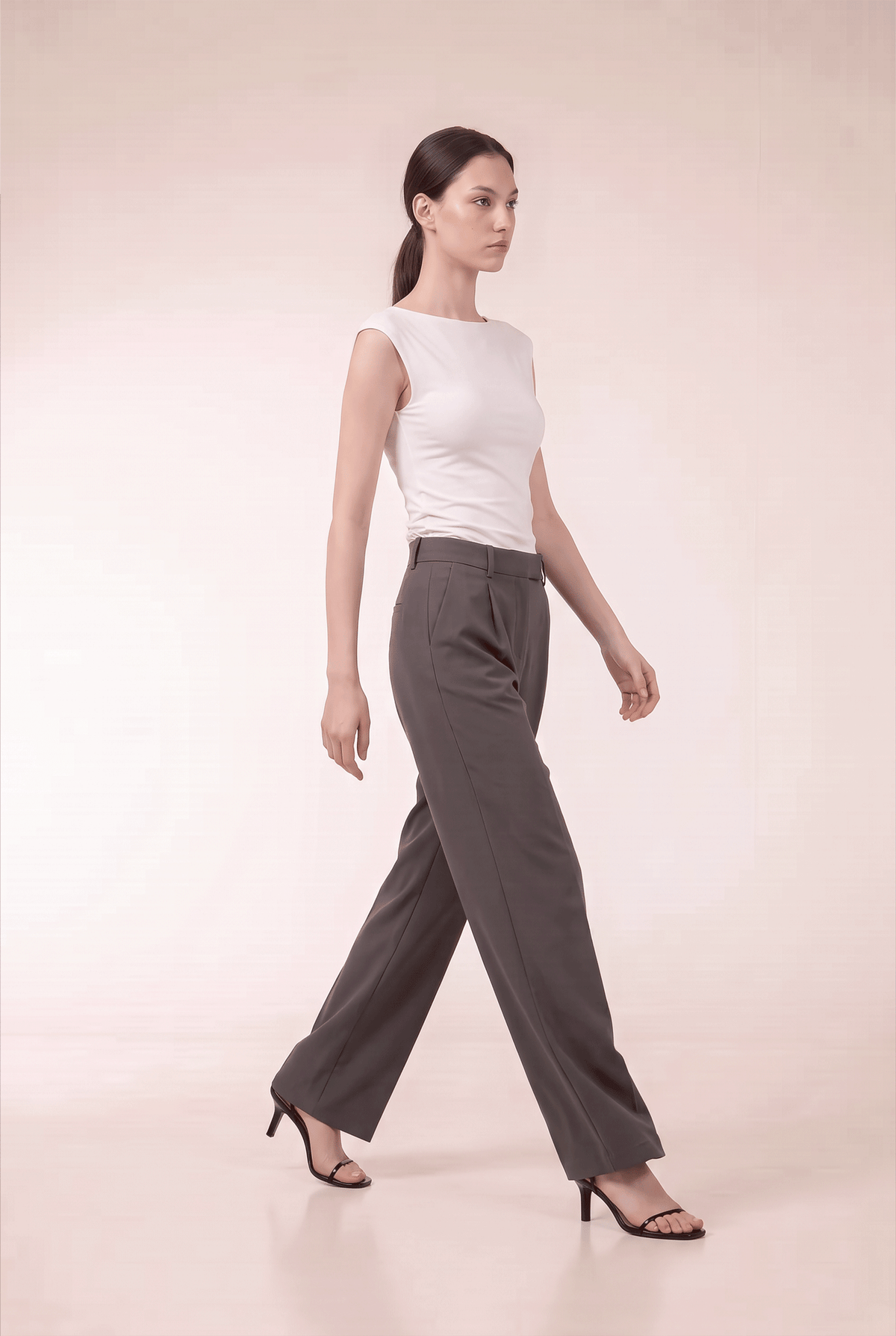 ALEXA Pants In Charcoal