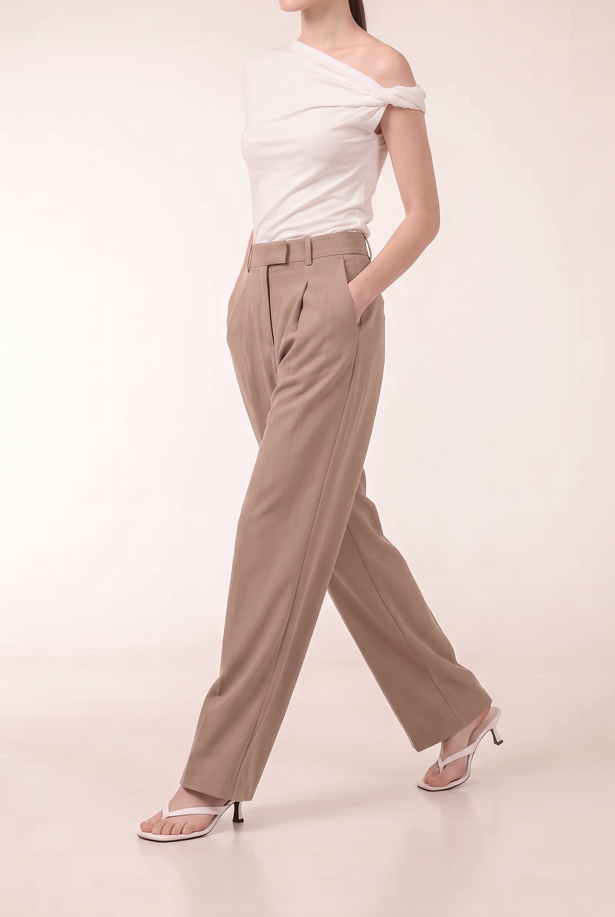 ALEXA Pants In Khaki