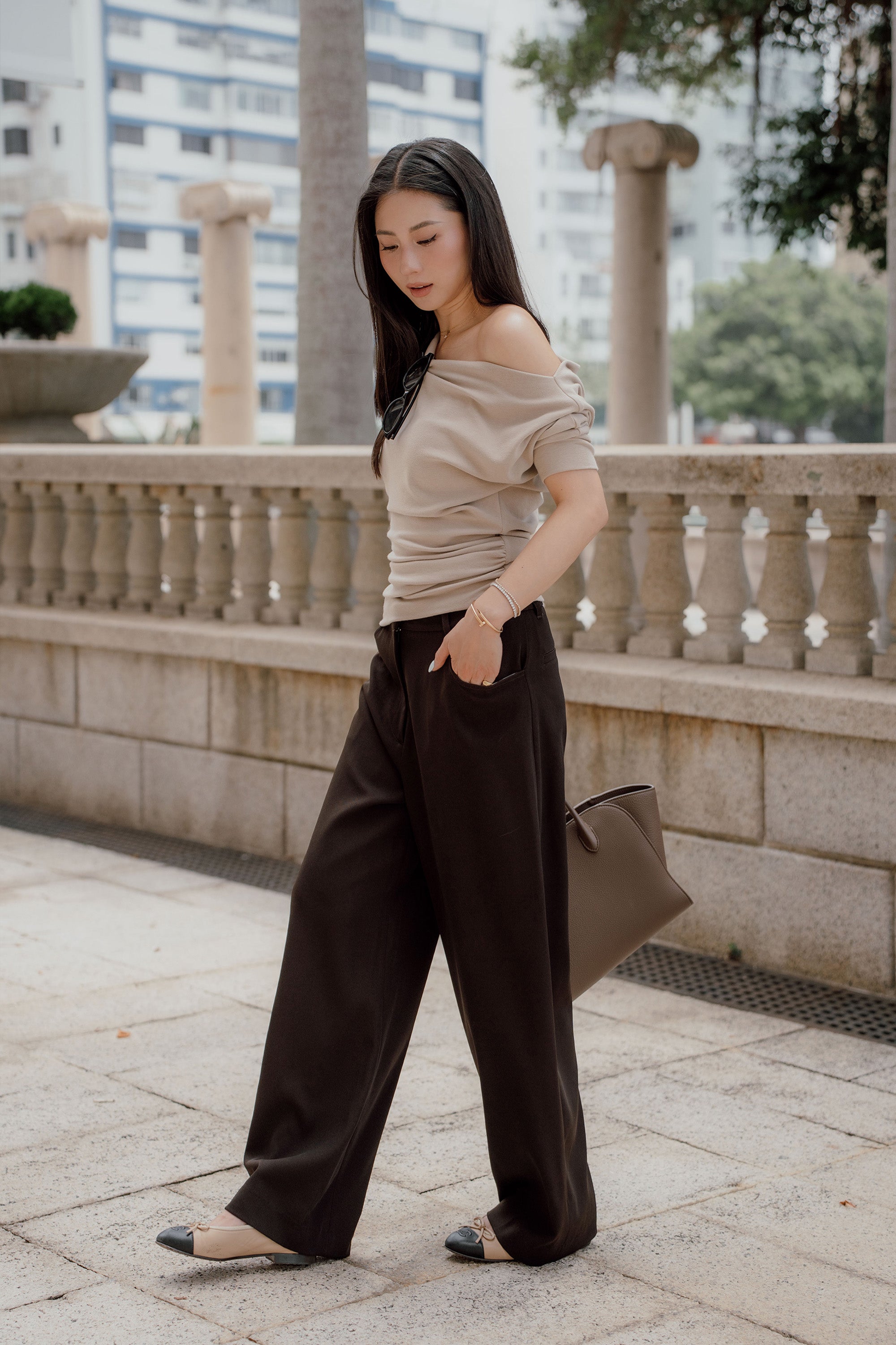 TW Barrel-leg Trousers in Espresso
