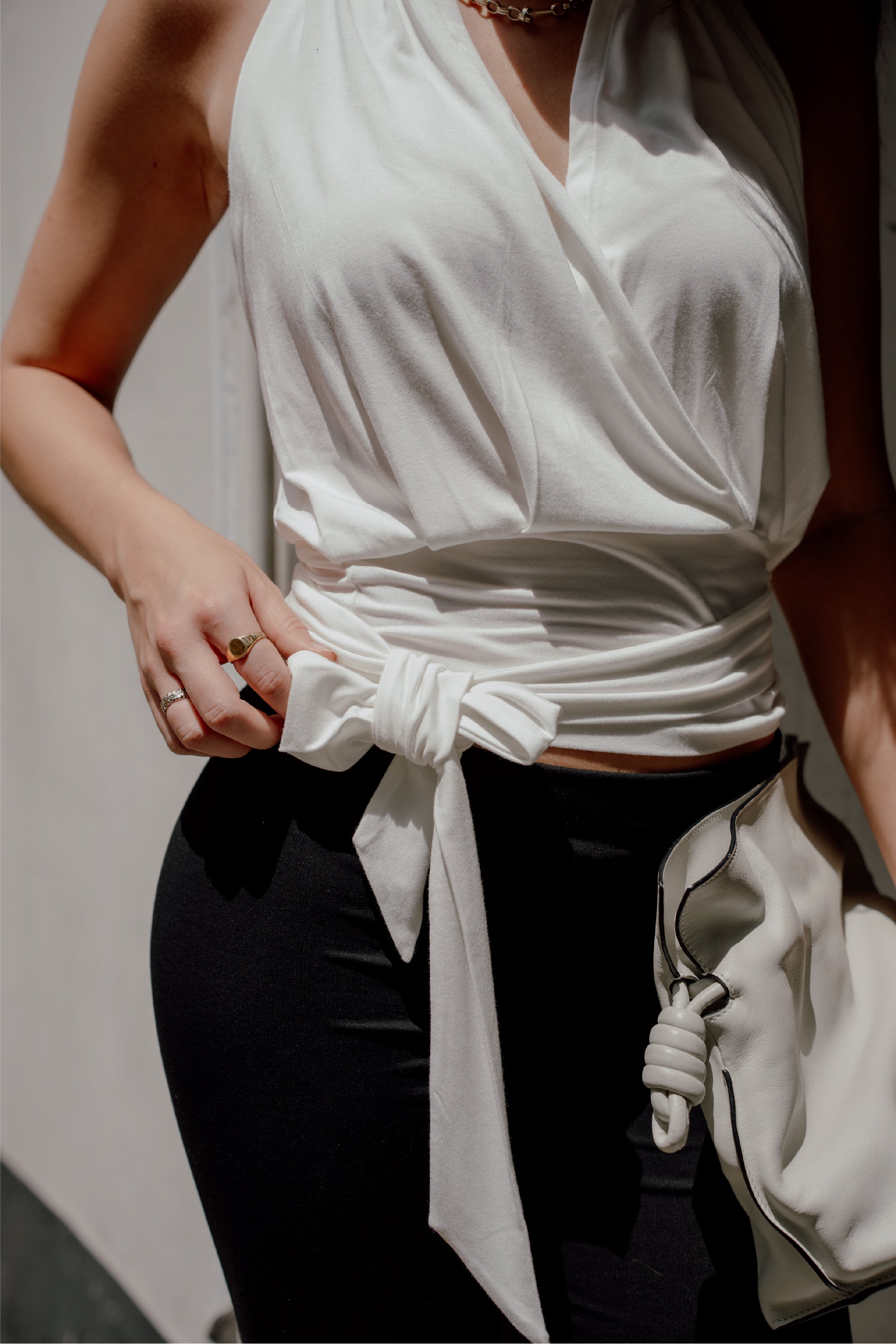 HAILEY Top In White