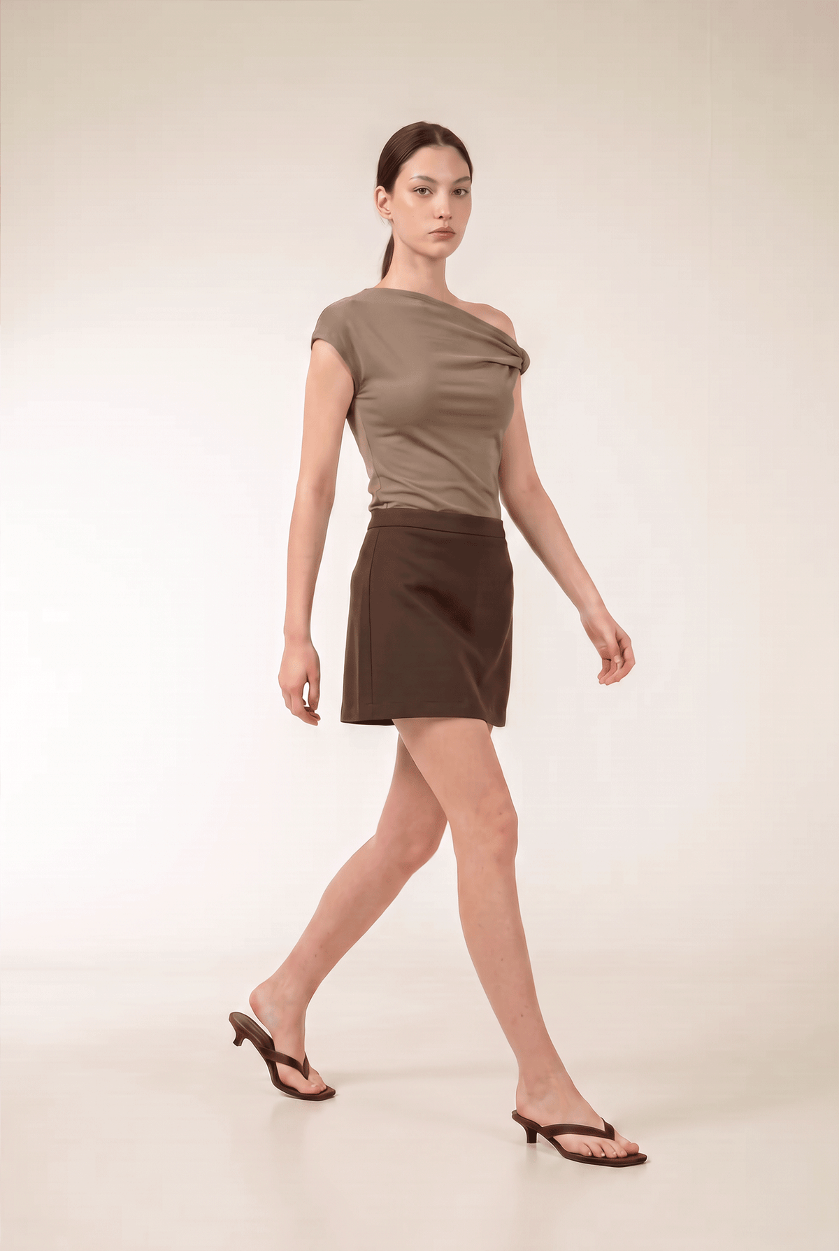 JENNA Top in Khaki