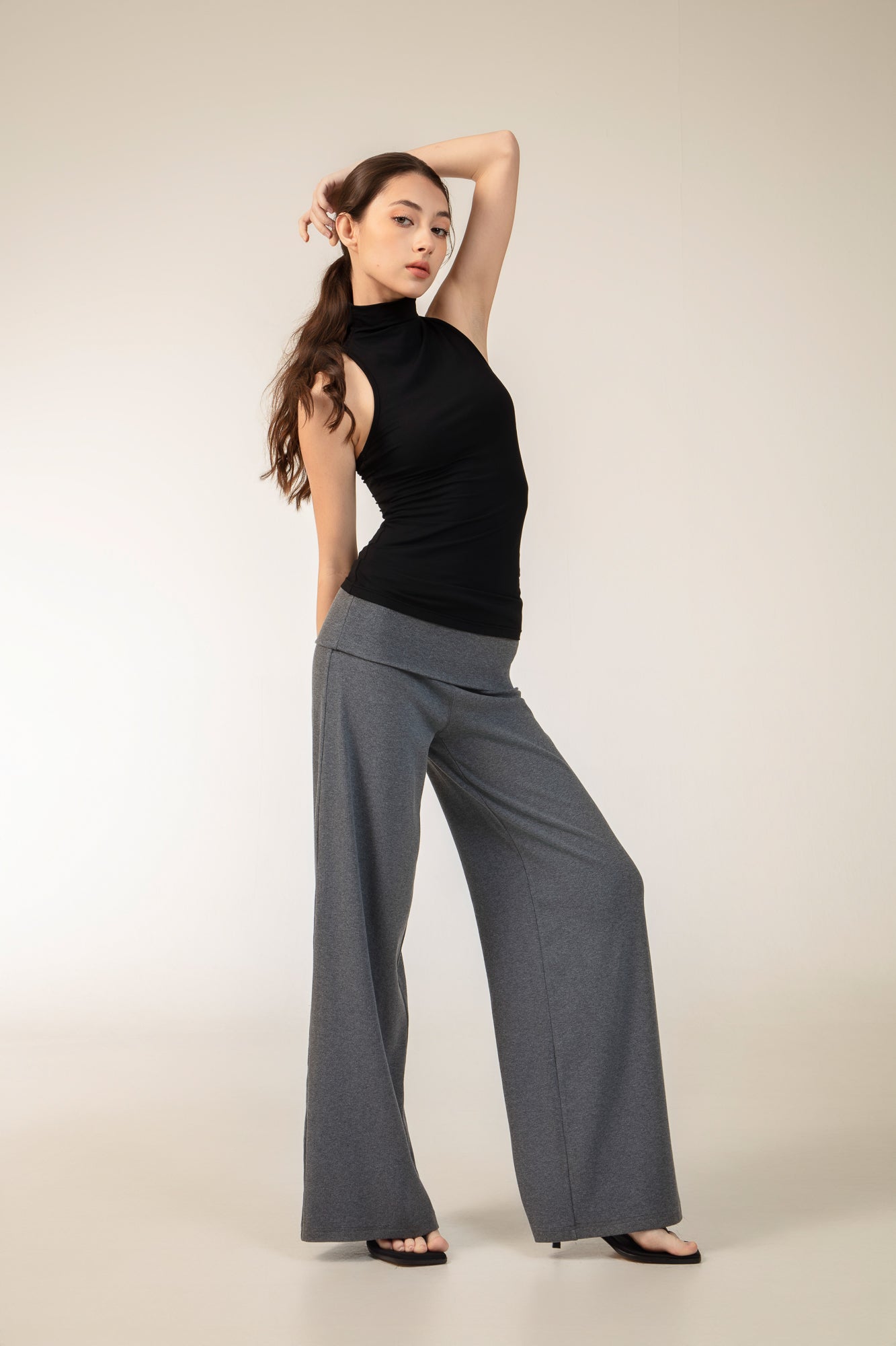LYSSA Top In Black