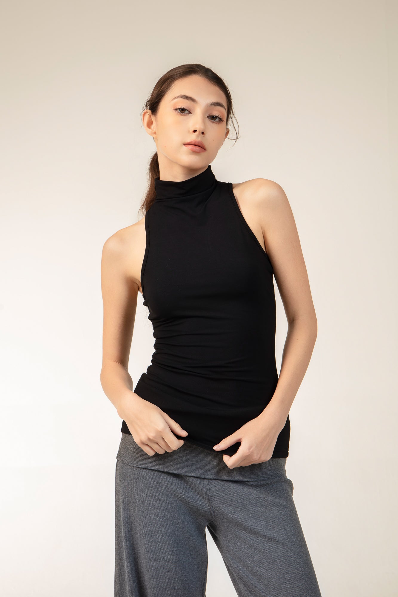 LYSSA Top In Black