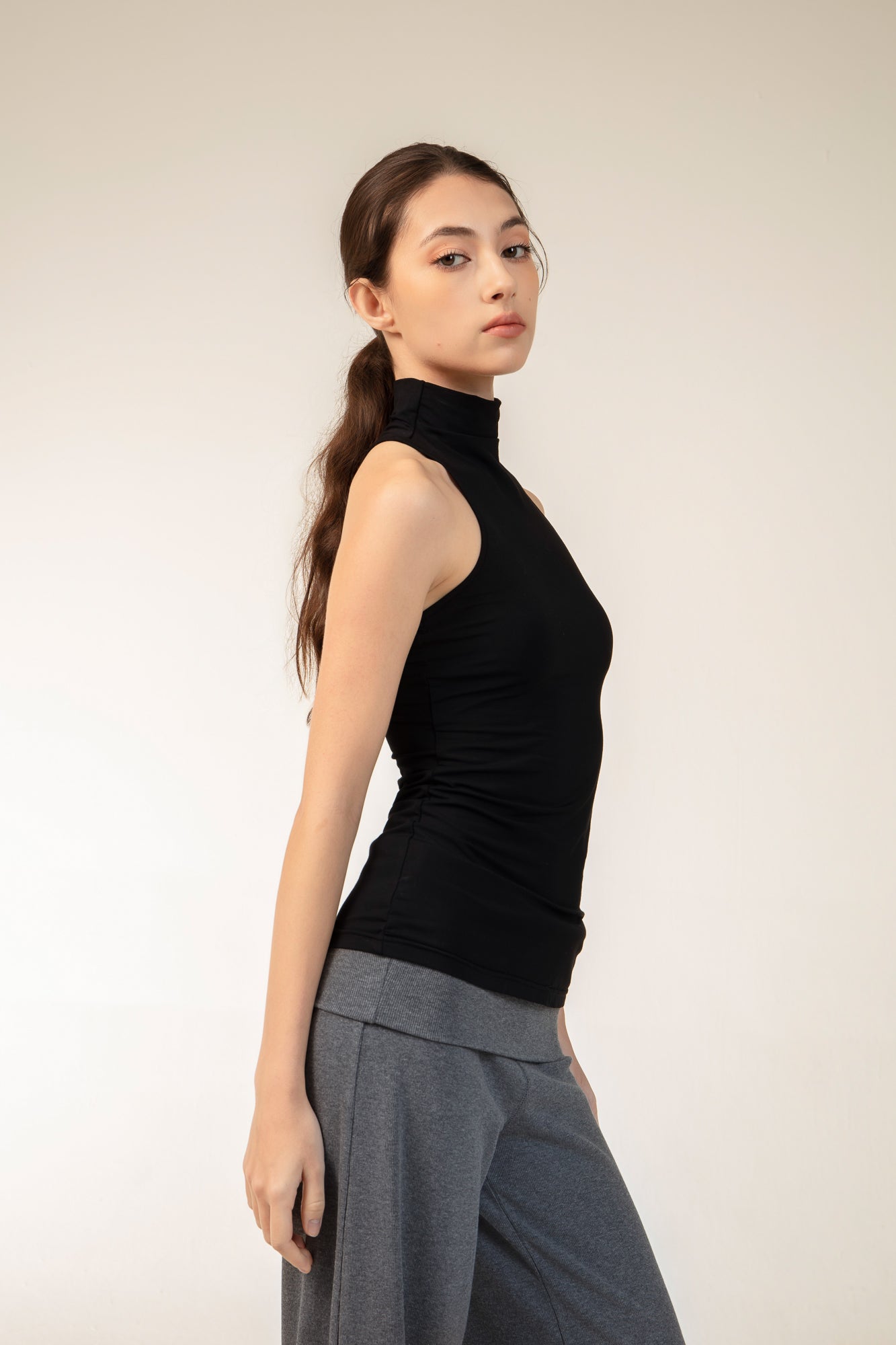 LYSSA Top In Black