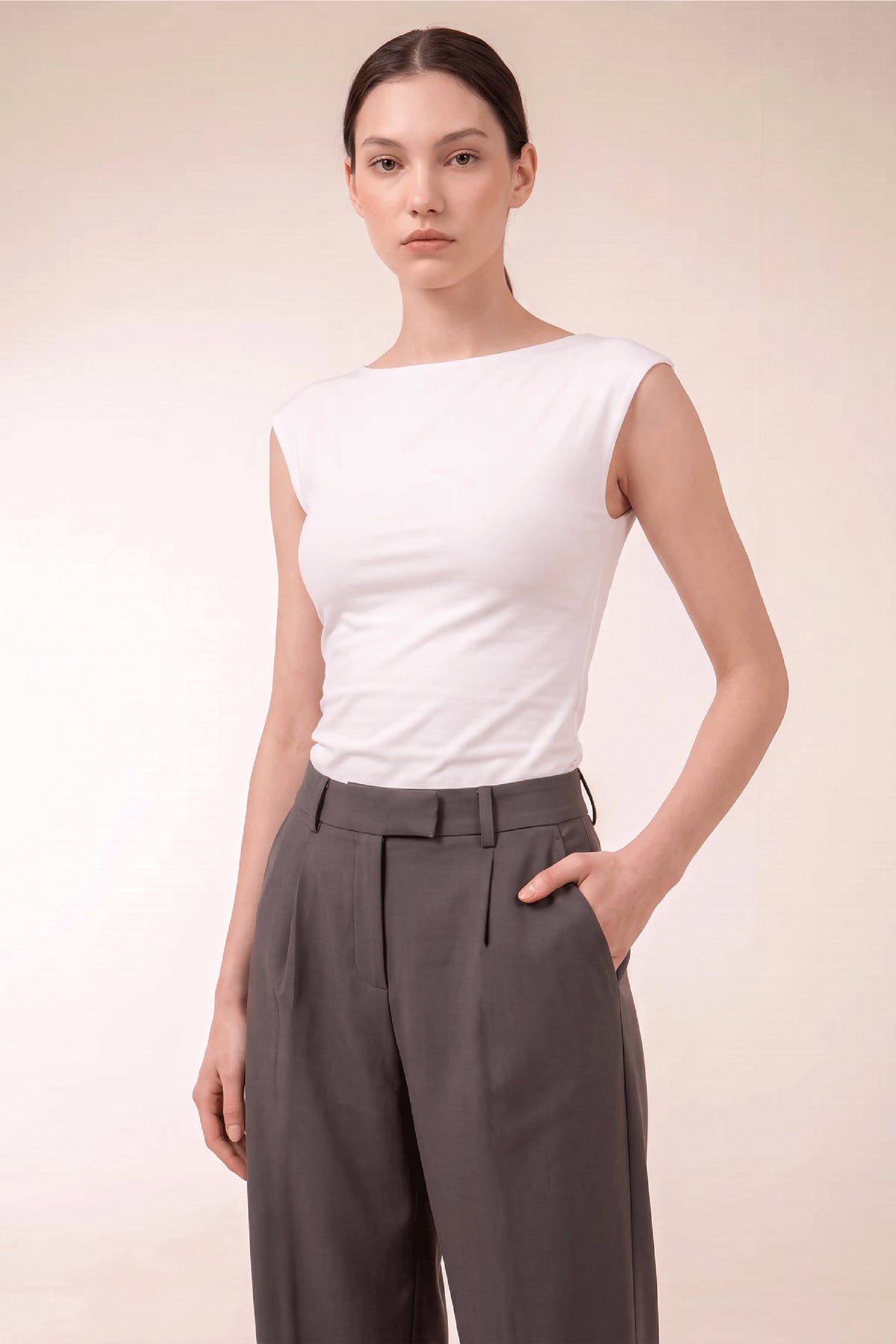 ISLA Top II in White