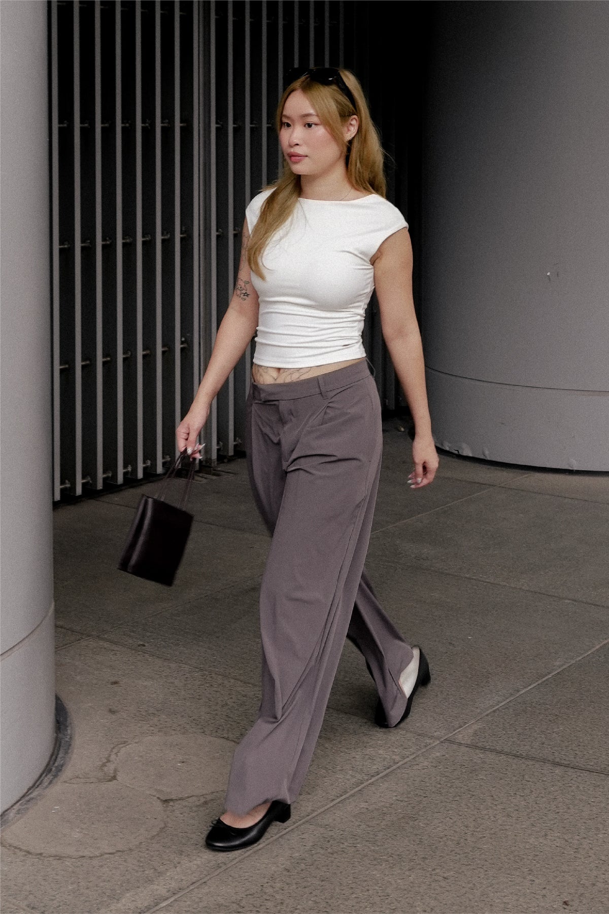 ALEXA Pants In Charcoal