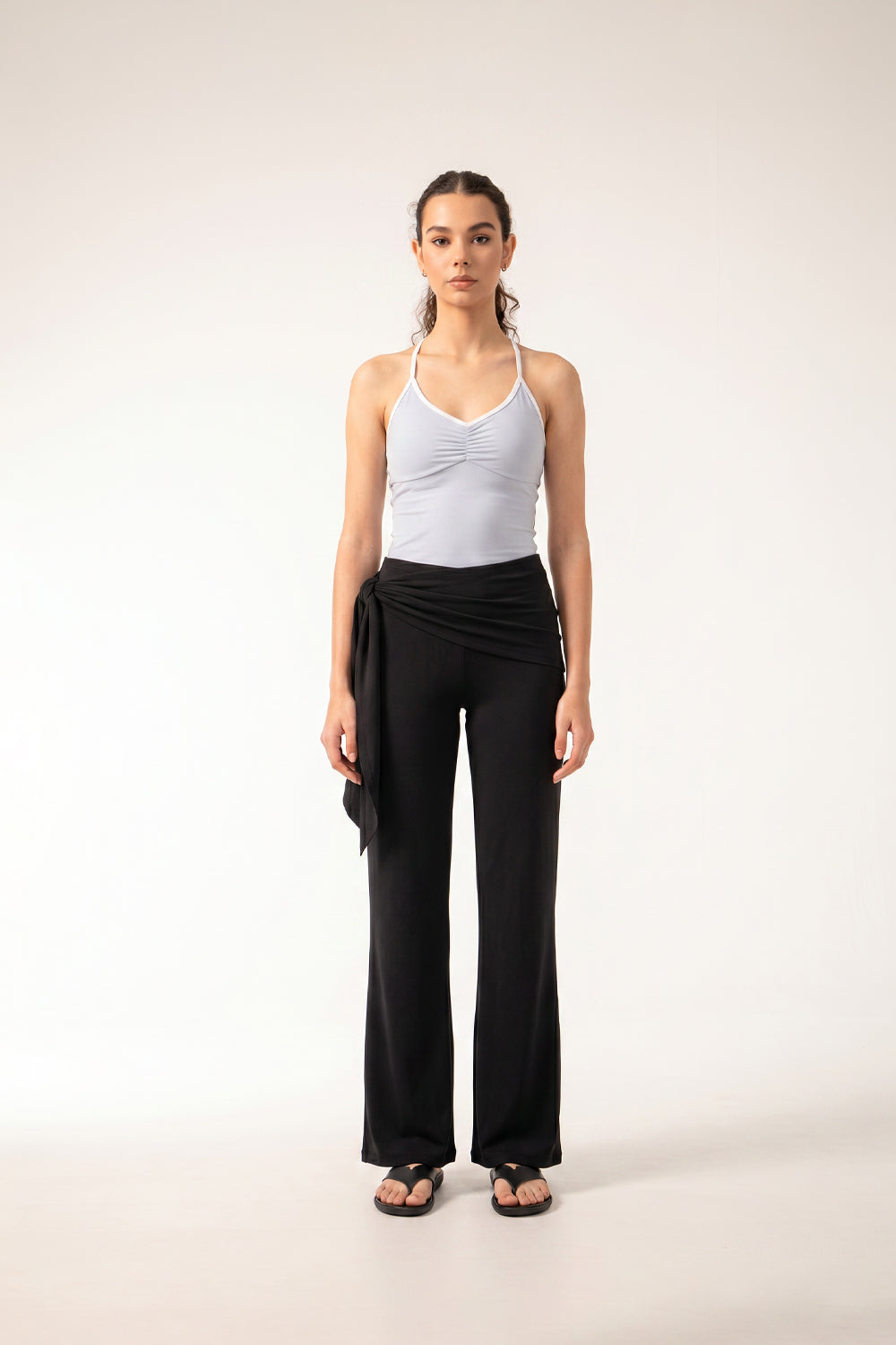 AVERY Pants in Black