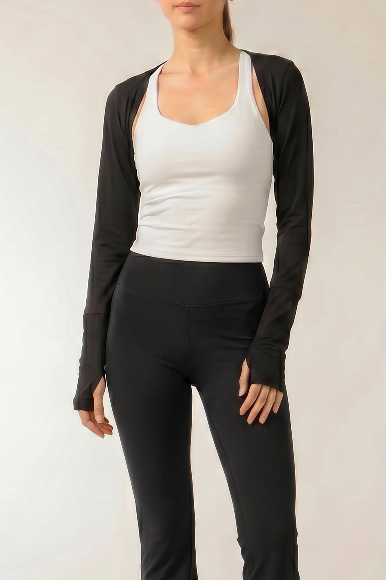 BONNIE 2-way Shrug in Black
