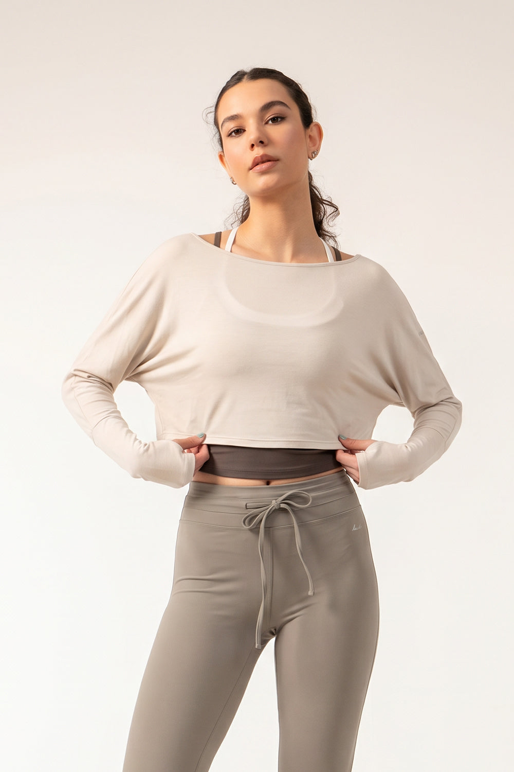BONNIE II 3-way Shrug in Tan