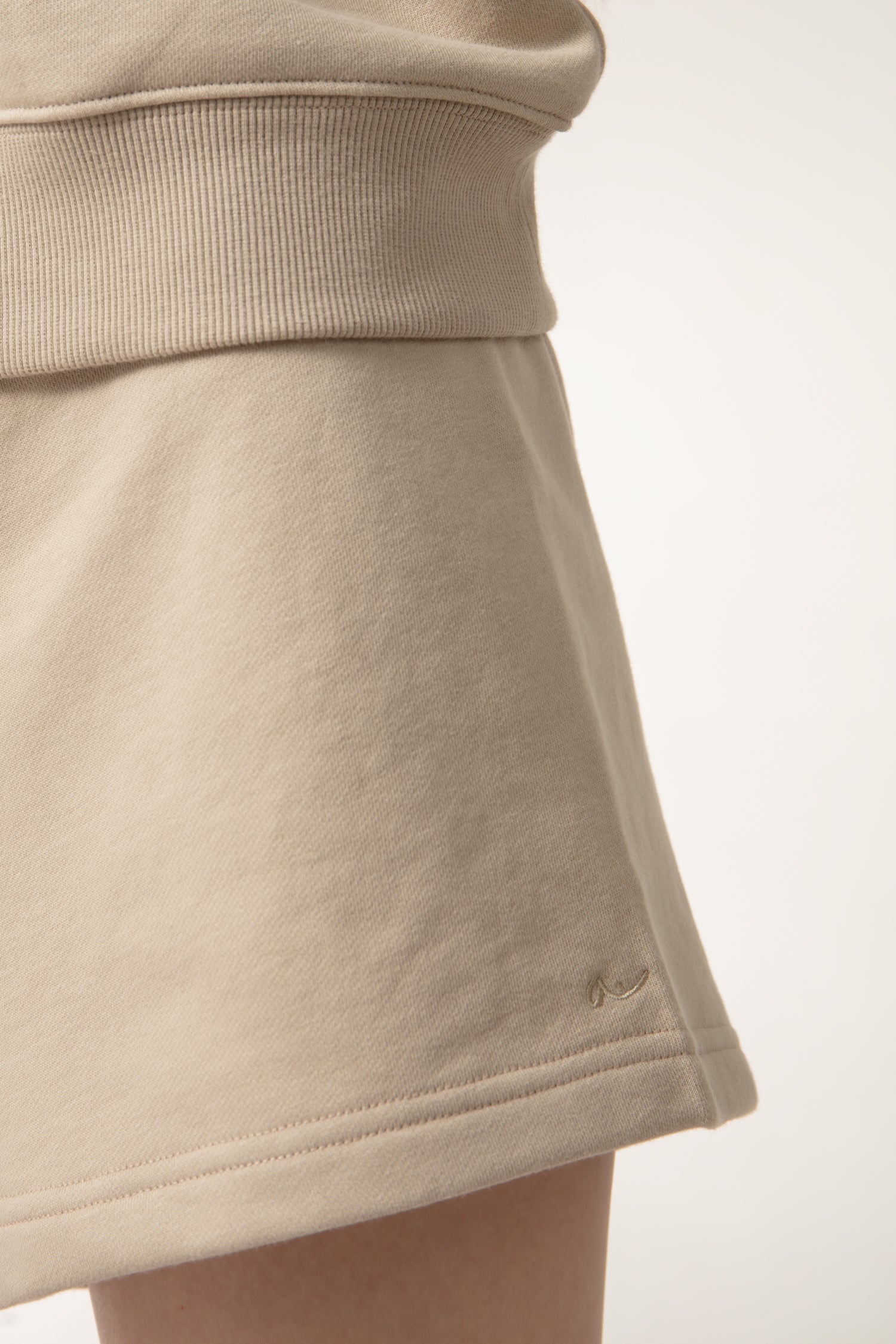 CUSHY Sweatshirt - Taupe
