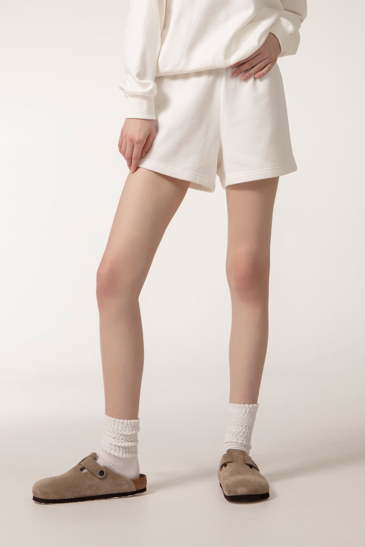 CUSHY Sweats Shorts - White