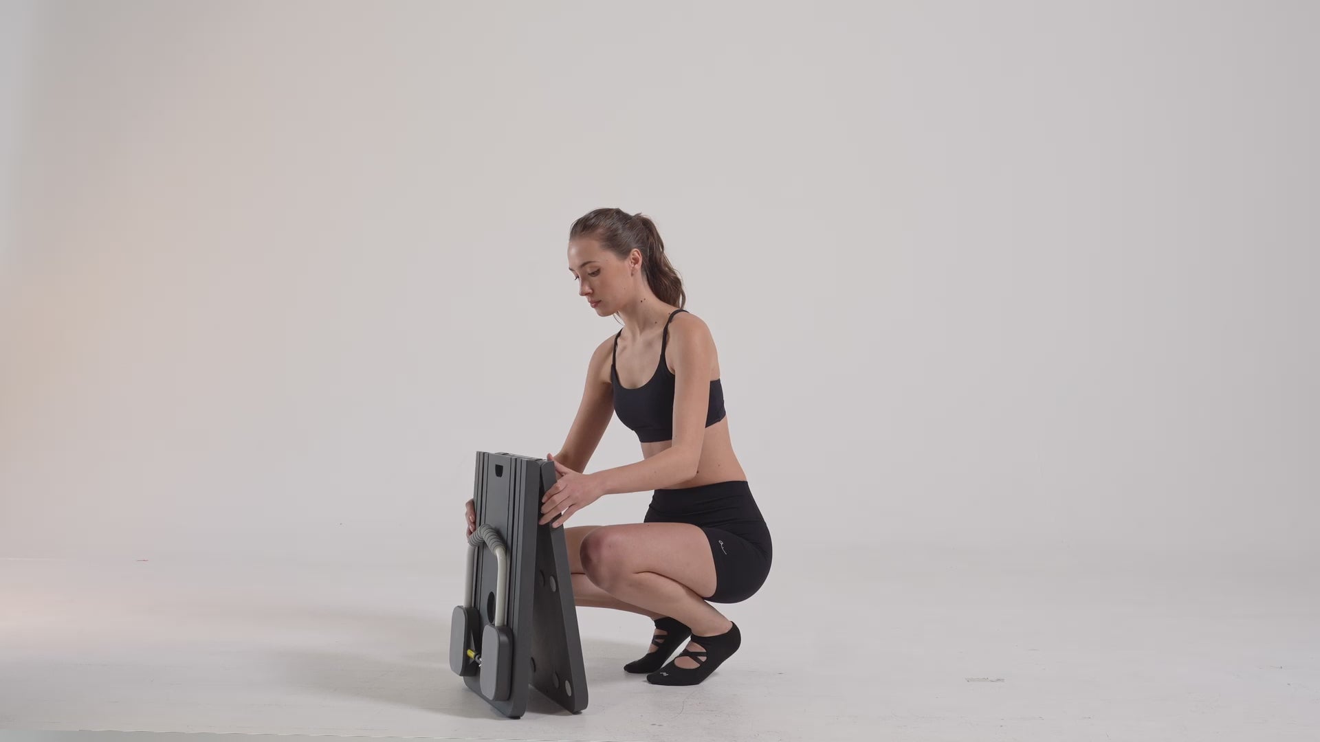 annibody™ FlowForm Pilates Board – Foldable Home Fitness Equipment