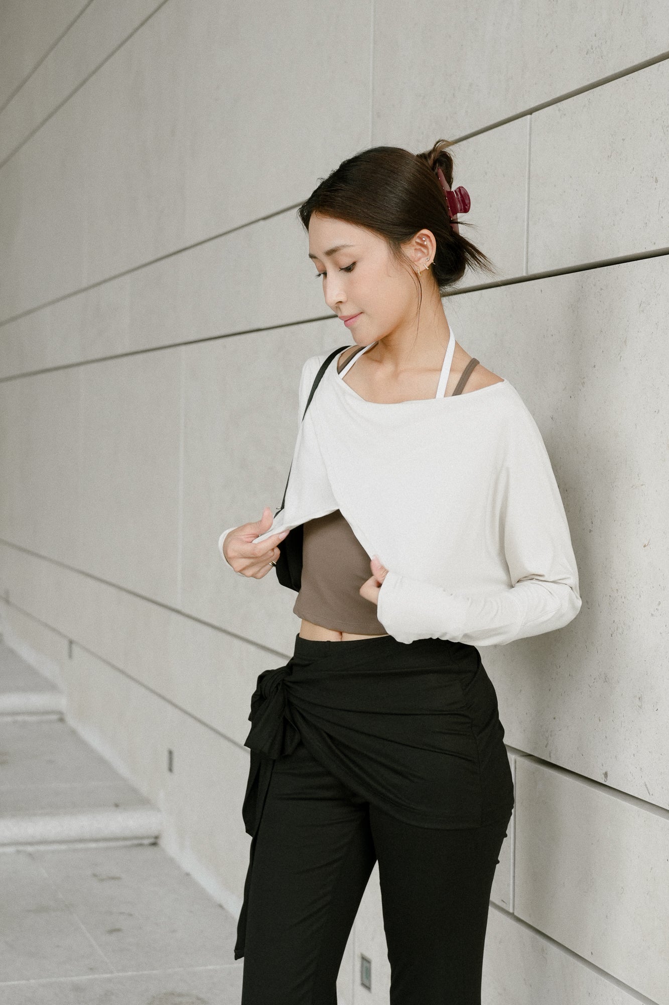BONNIE II 3-way Shrug in Tan