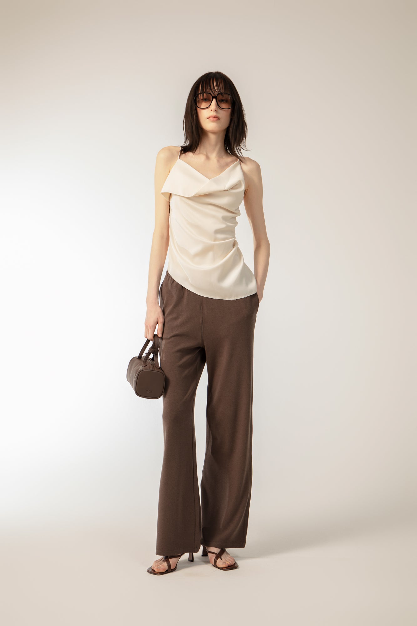 ELEA Pants in Mocha