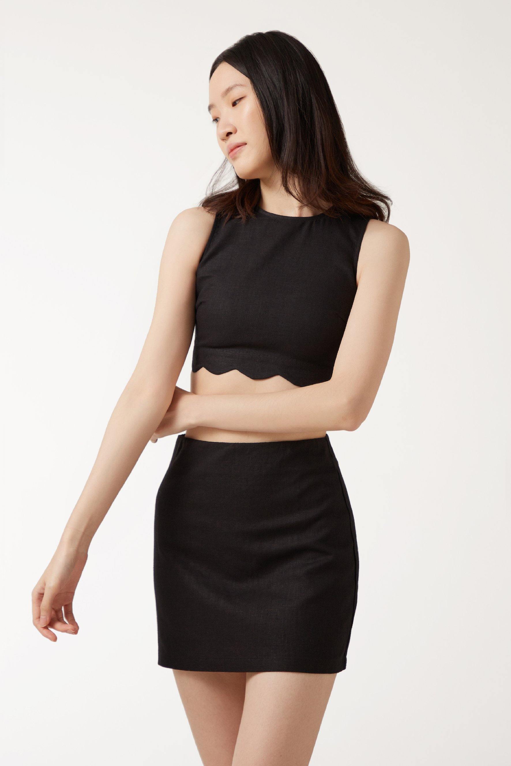 SOPHIE Top - Black - ANNIBODY
