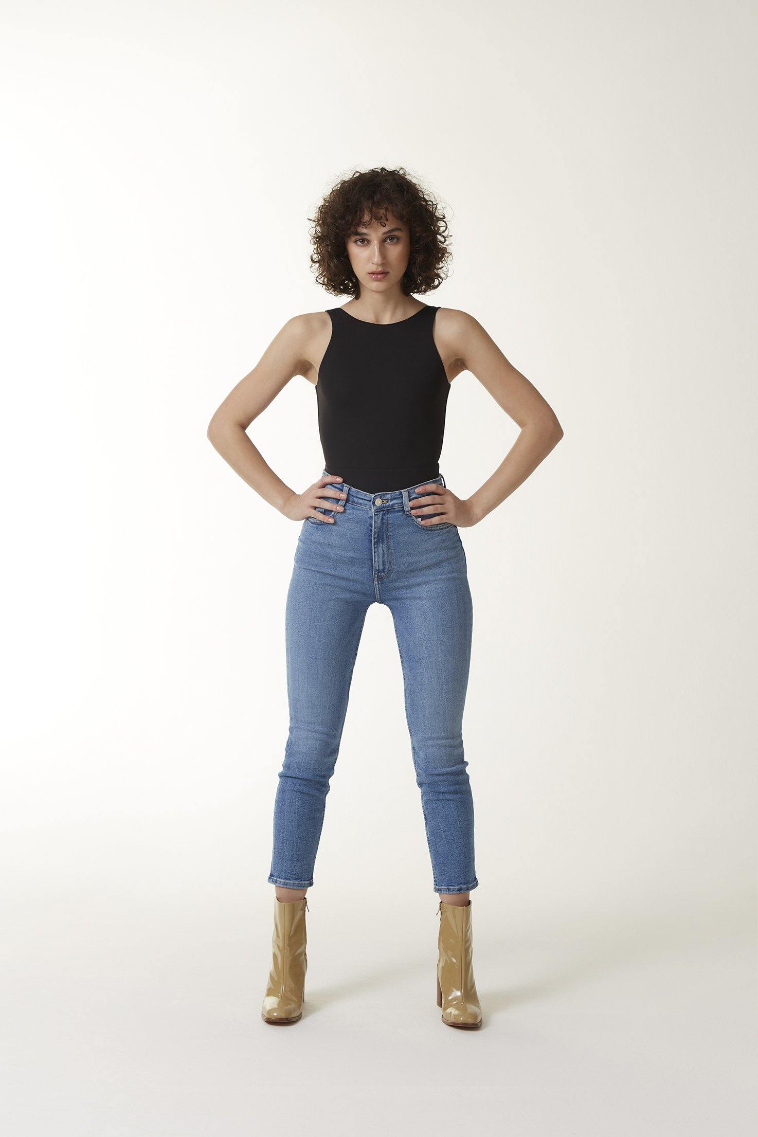 BEA Body - Black - ANNIBODY