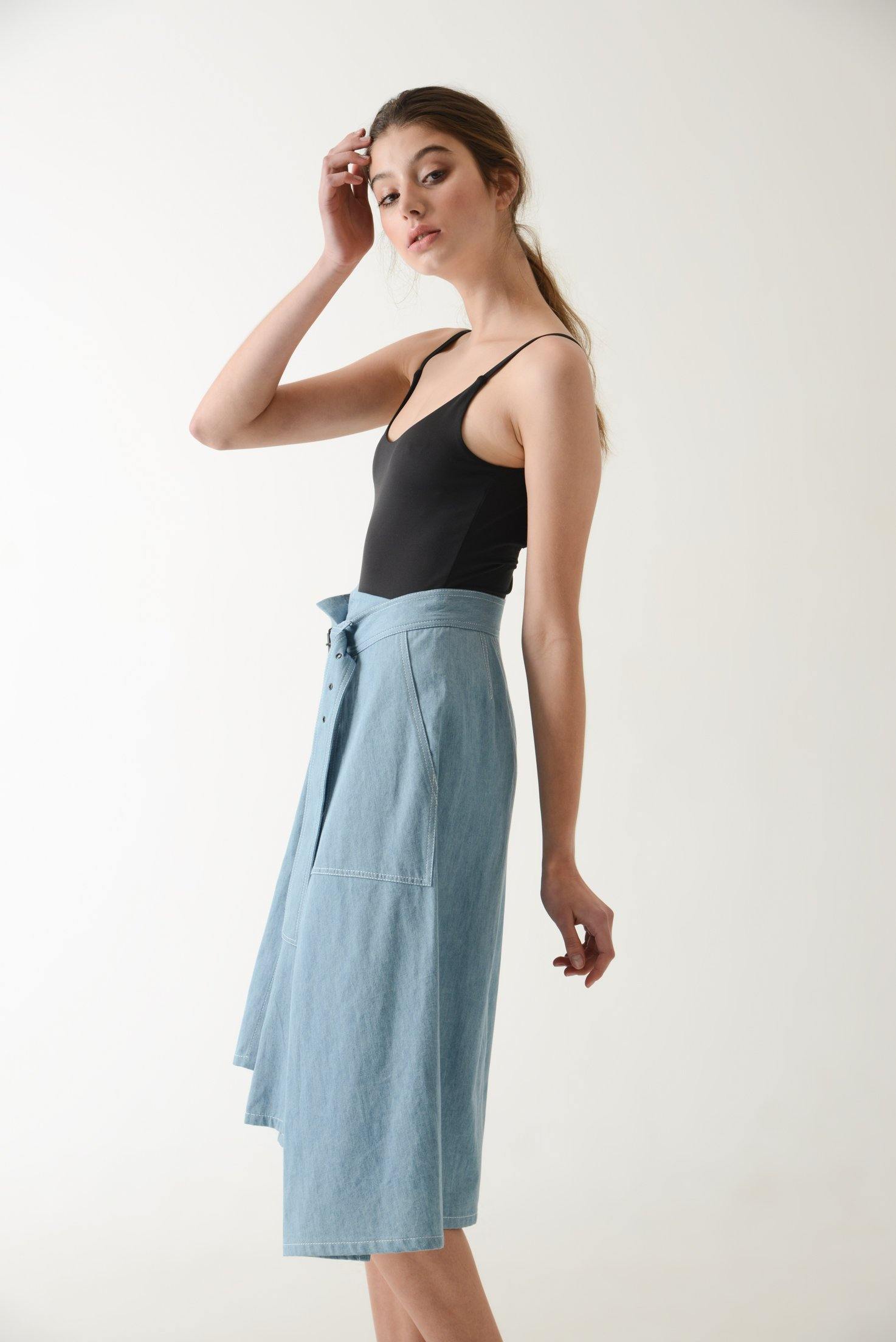 LEO body - Black - ANNIBODY