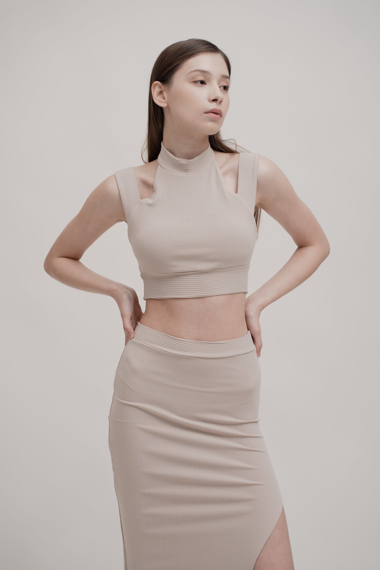 APERA Midi Skirt - Tan